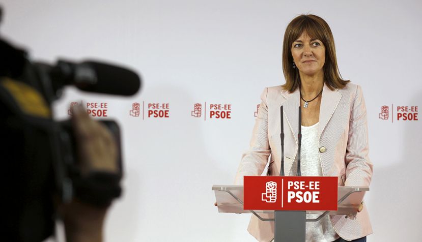 BILBAO, 22/05/2017.- La secretaria general del PSE-EE, Idoia Mendia, durante la conferencia de prensa que ha ofrecido tras la reunión de la Comisión Ejecutiva del partido al día siguiente de la victoria de Pedro Sánchez en las primarias a la Secretaría General del PSOE. EFE/Luis Tejido