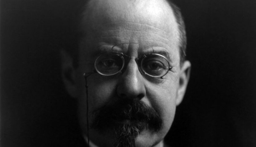 Emile Vandervelde (Ixelles, 25 de enero de 1866 – ibídem, 27 de diciembre de 1938) fue un abogado y político belga, diputado desde 1894, dirigente de la Segunda Internacional desde 1889 y ministro en diversas ocasiones / Dominio público